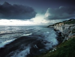 Random selection of wallpaper (two hundred thirty)